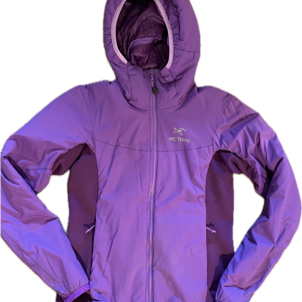 Arc'teryx Atom Hoody Jacket in purple XS